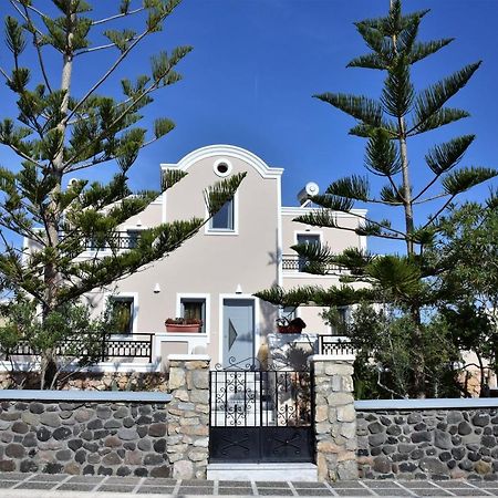 Villa Serene Kamári Esterno foto